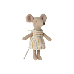 Storesøster mus i tændstikæske