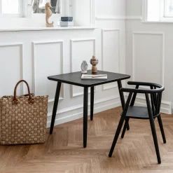 Storm børnestol, sortlakeret eg