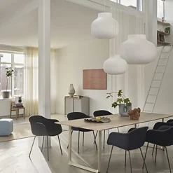 Strand Pendant Lamp Closed, white