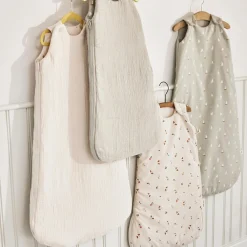 Sylvia sovepose TOG 1 sommer, songbirds