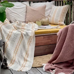 Thyme plaid, rusty red