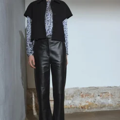 Tour leather pants, black