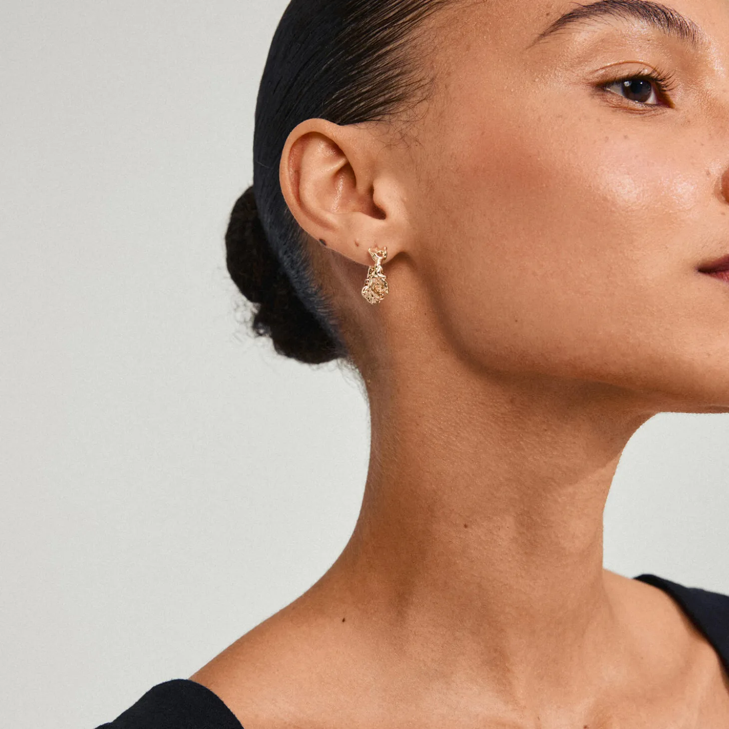 TRUST Øreringe Medium, gold plated