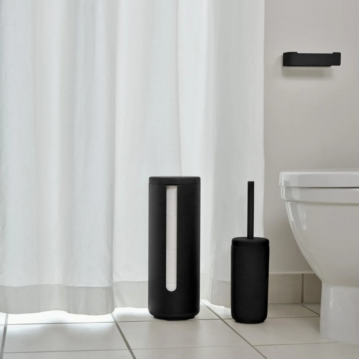 Ume toiletpapiropbevaring, black