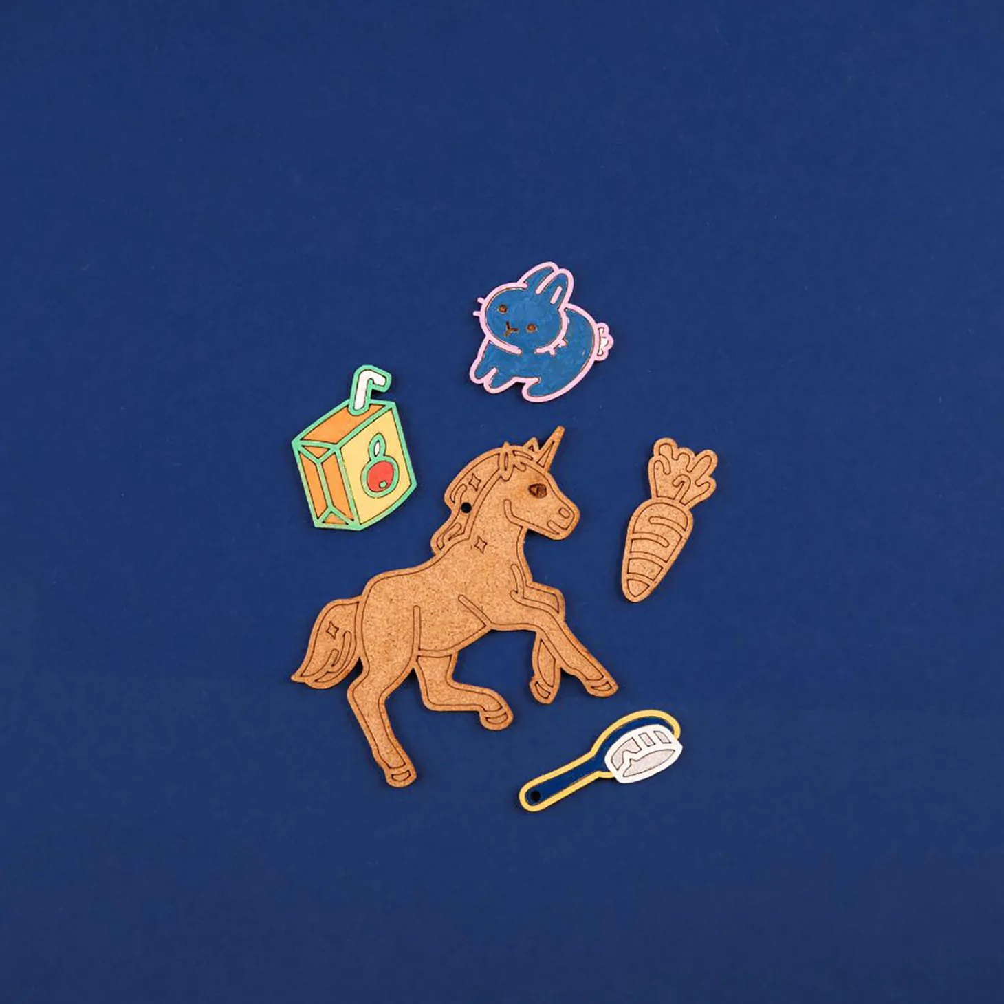 Unicorn trælegetøj | Juni