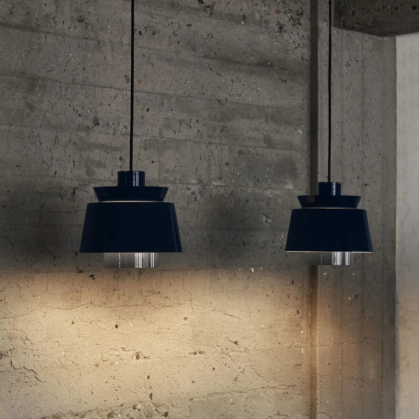 Utzon JU1 Special Edition pendel, steel blue