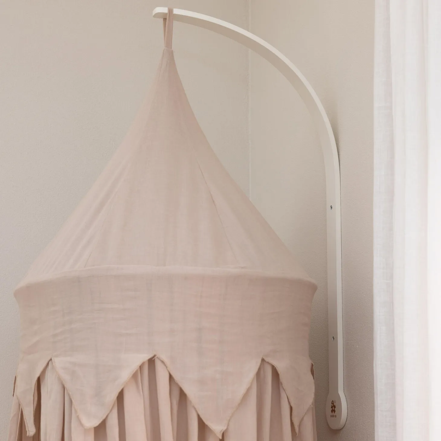 Vægmonteret sengehimmel-holder, classic white