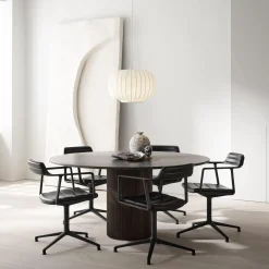 VIPP452 drejestol med gulvglidere, sort/sort