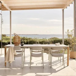 VIPP719 Open-Air Table, teak/light grey