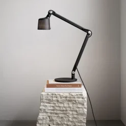 VIPP521 skrivebordslampe, sort