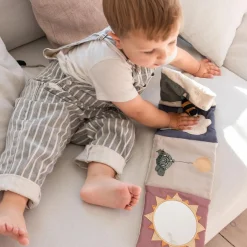 World of Sebra aktivitetsbog, beige