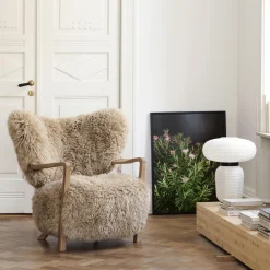 Wulff ATD2 Lounge Chair, sheepskin honey/oiled oak