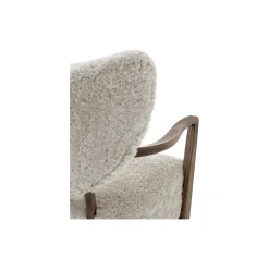 Wulff ATD2 Lounge Chair, sheepskin moonlight/oiled walnut