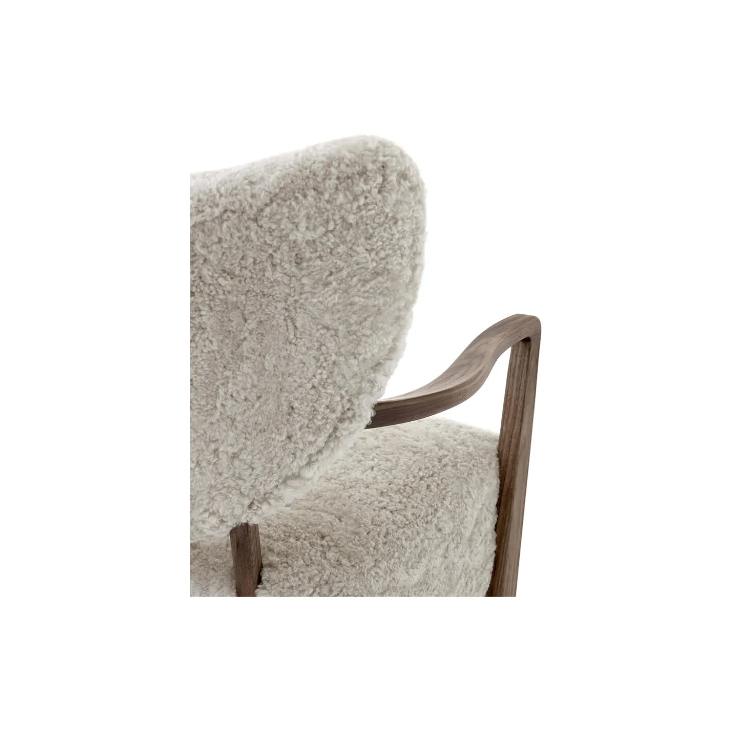 Wulff ATD2 Lounge Chair, sheepskin moonlight/oiled walnut