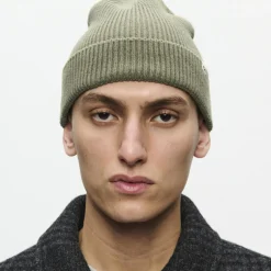 WWEddie Beanie, deep lichen green