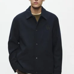 WWOtis Jacket, salute